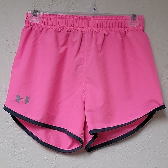 UNDER ARMOUR PINK SHORTS, SIZE L - Picture 1 of 5